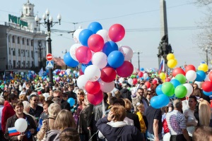 Официальные праздники и выходные дни в России